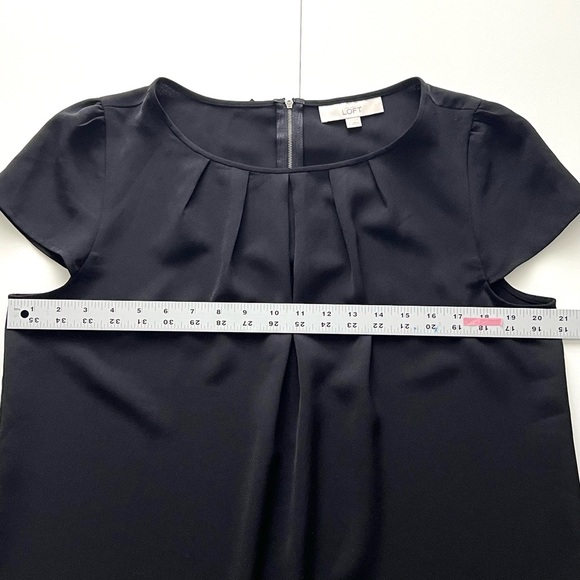 Ann Taylor LOFT Black Short Sleeve Blouse Black Size Large - Picture 8 of 11